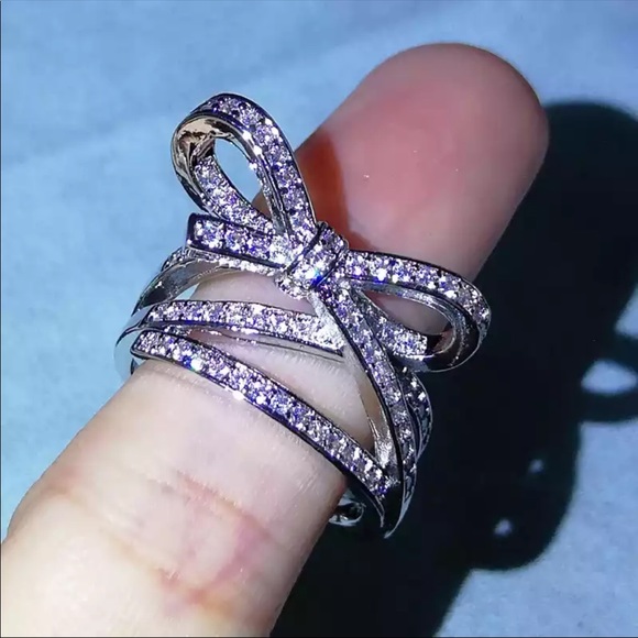 New Women’s 925 Silver Rope Knot Bow Diamond Ring - Picture 4 of 5